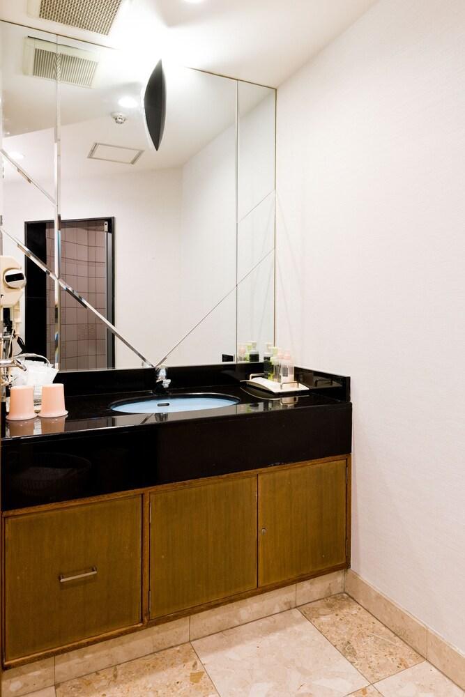 Hotel Shirobara Inn Asakusa Tokio Buitenkant foto